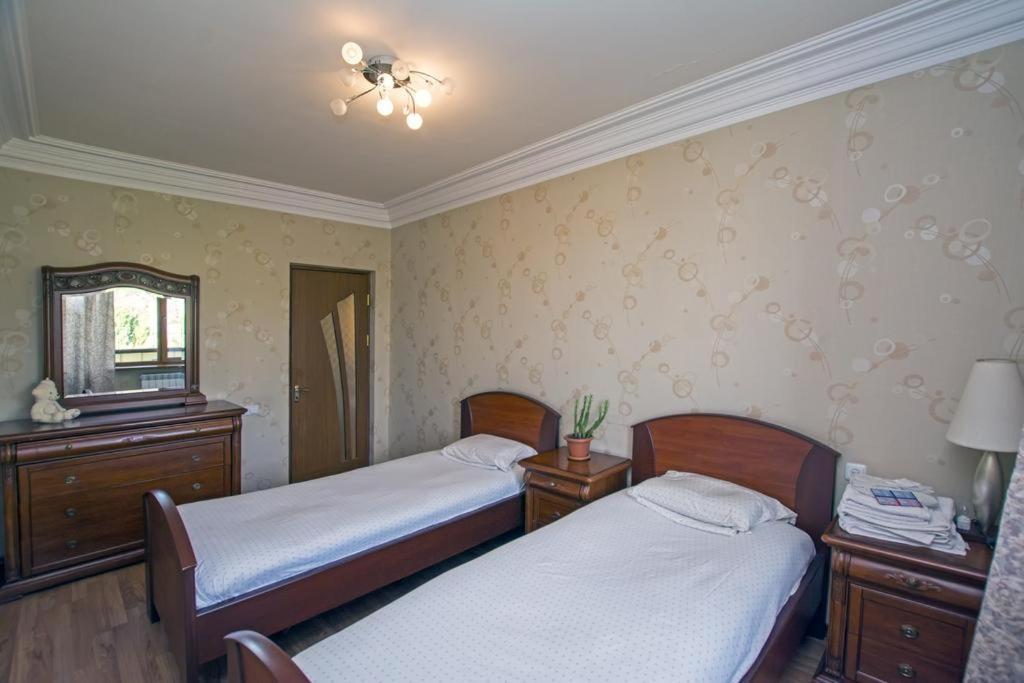 Lesi Apartament Erevan Exterior foto